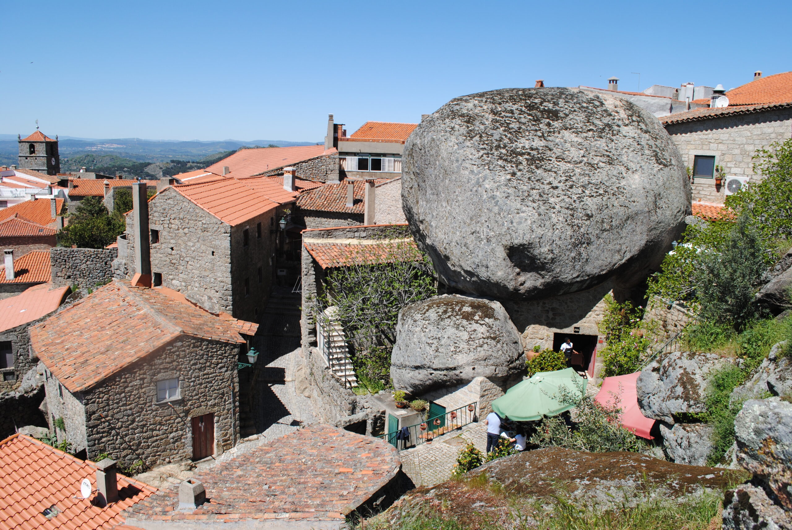 Qué ver en Monsanto, la aldea portuguesa que creció de entre las rocas